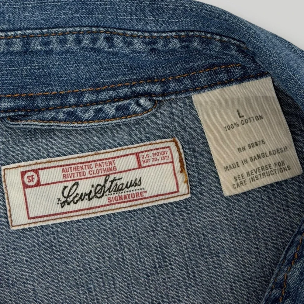 Levi Strauss Signature Western Shirt Mens L Blue Denim Snap Button Cotton Cowboy